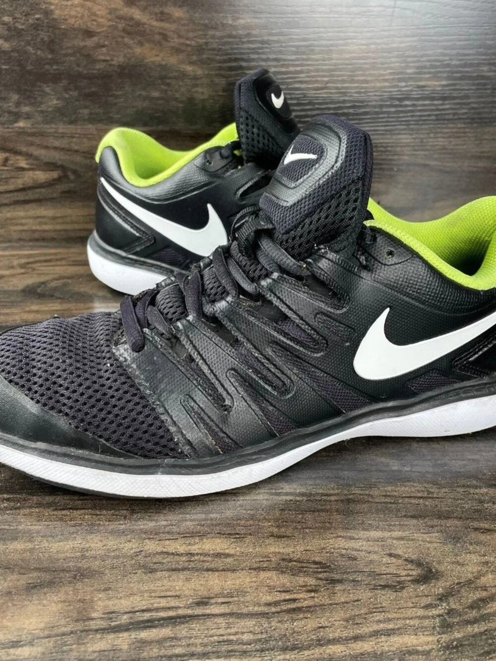 Nike Air Zoom Prestige HC Black Neon Sneakers Men's Size US 9.5 AA8020-007